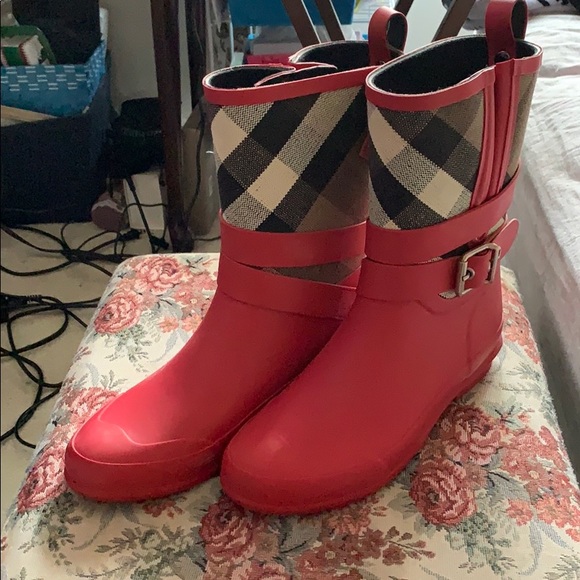 Burberry Shoes - ⚡️***reserved for @becky3186 Authentic Burberry